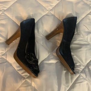 Black,  size 8 Anne Michelle, 4 inch wood heels